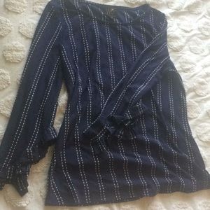 W5 Navy and white textured tunic